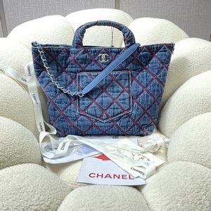 Chanel Handbags 1181